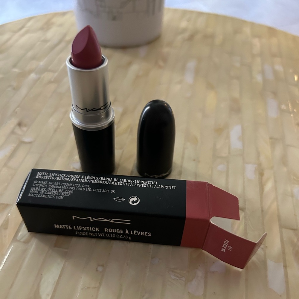 MAC. Cranberry. Lipstick. NEW!!!